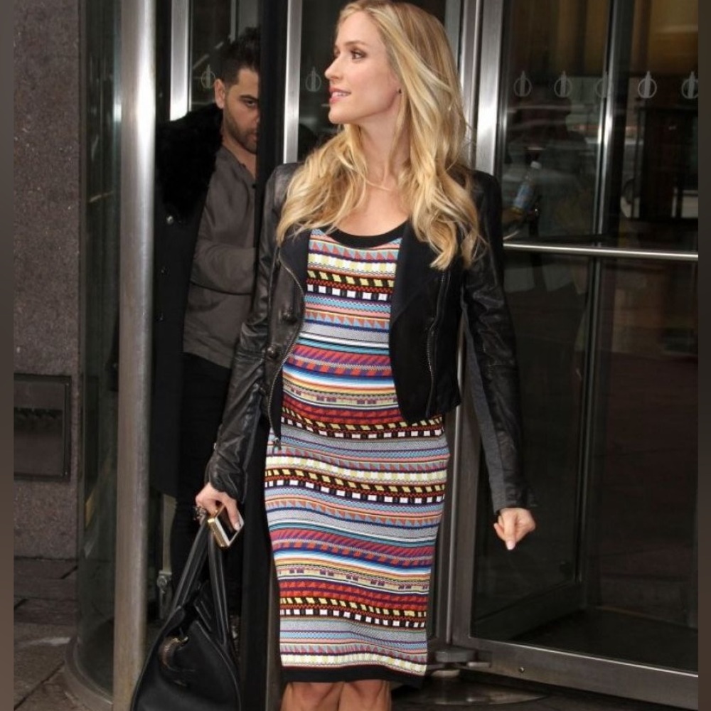 SUPER RARE!! “EMILIO PUCCI” Striped Knit Dress! Brand New With Tags! Size Large.